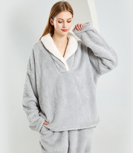 Ropa de estar por casa de forro polar ultrasuave de dos piezas para relajarse 